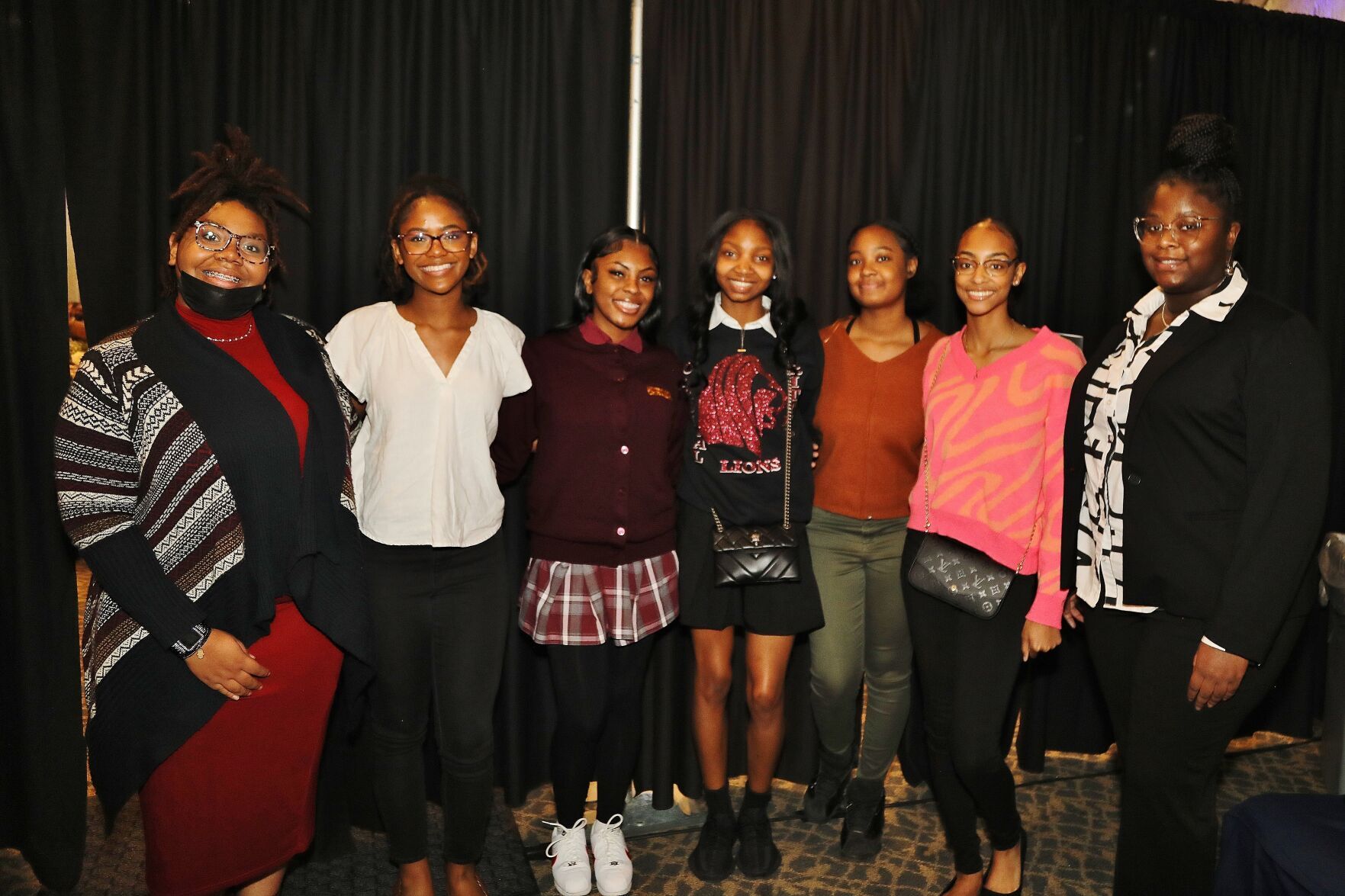 Drum Major Scholarship Winners: Rochelle Hunt, Sasha Grant, Eden Jones, Kennedie Reed, Autumn Hayes, Unique Lane, Jocelyn Dampier